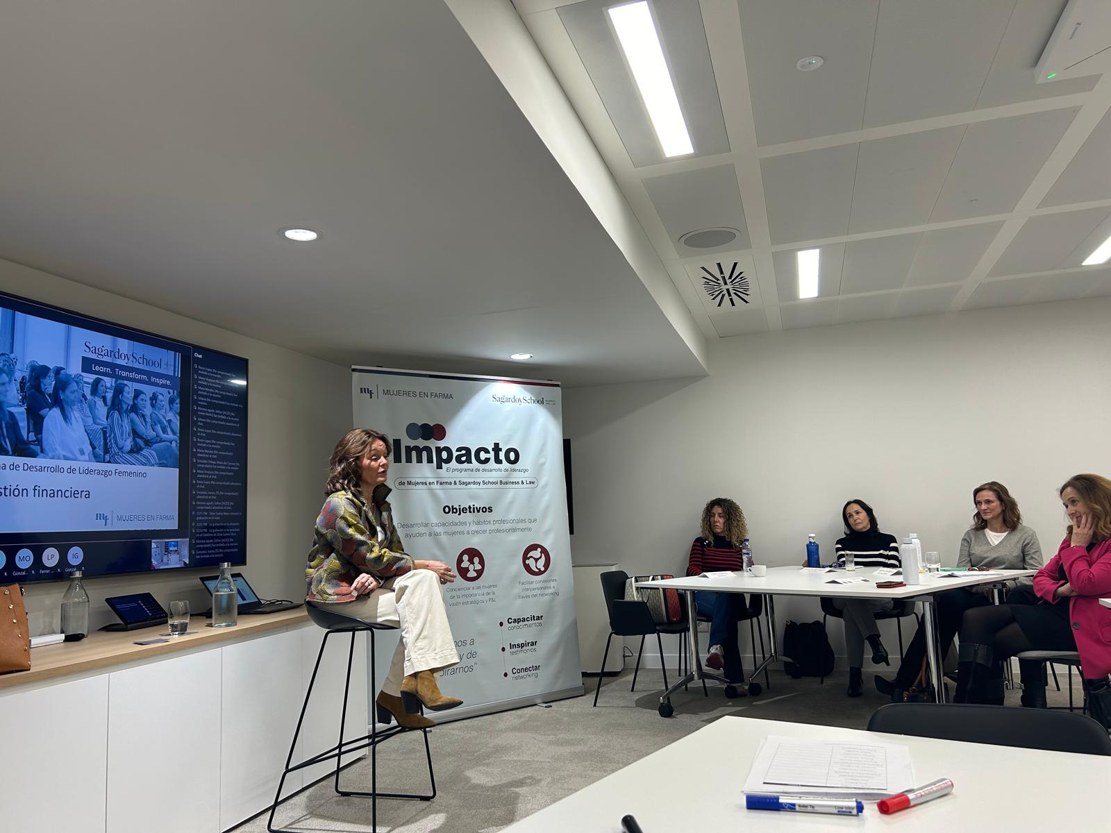 Ana Alzugaray - Impacto (6)